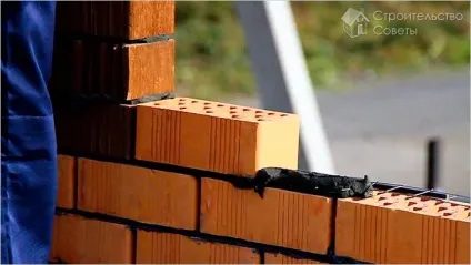 Кладка віконного отвору з цегли - як використовуючи цегла зробити віконний проріз (віконного) Кладка віконного отвору з цегли - як використовуючи цегла зробити віконний проріз