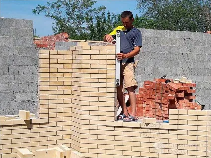 Кладка віконного отвору з цегли - як використовуючи цегла зробити віконний проріз (кладка віконного отвору з цегли) Кладка віконного отвору з цегли - як використовуючи цегла зробити віконний проріз
