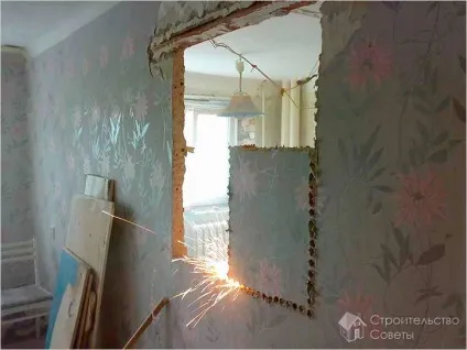 Кладка віконного отвору з цегли - як використовуючи цегла зробити віконний проріз (кладка) Кладка віконного отвору з цегли - як використовуючи цегла зробити віконний проріз
