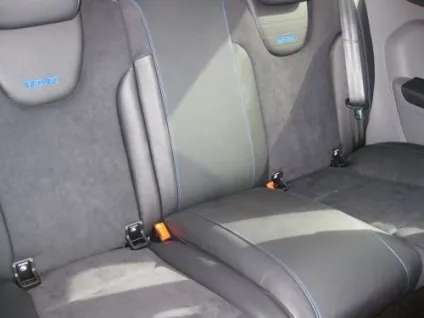 Кріплення isofix для дитячих автокрісел (кріплення) Кріплення isofix для дитячих автокрісел
