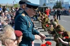 Мітинг 9 травня 2017 сценарій біля обеліска, вірші і поздоровлення (мітинг присвячений річниці) Мітинг 9 травня 2017 сценарій біля обеліска, вірші і поздоровлення