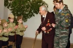 Мітинг 9 травня 2017 сценарій біля обеліска, вірші і поздоровлення (мітинг) Мітинг 9 травня 2017 сценарій біля обеліска, вірші і поздоровлення