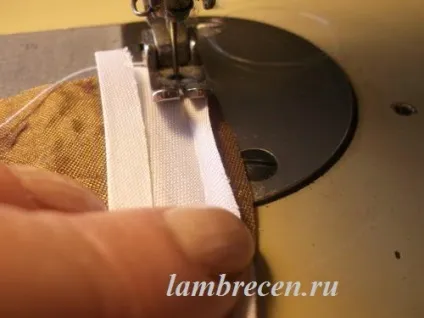 Обробка косою Бейко внутрішніх і зовнішніх кутів вироби, штори, ламбрекени, домашній текстиль