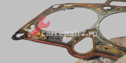 Основні причини великої витрати масла в двигуні автомобіля (великого) Основні причини великої витрати масла в двигуні автомобіля