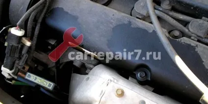 Основні причини великої витрати масла в двигуні автомобіля (витрати) Основні причини великої витрати масла в двигуні автомобіля