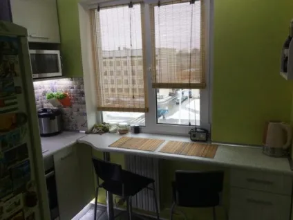 Підвіконня стільниця на кухні (20 реальних фото) (підвіконня стільниця на кухні) Підвіконня стільниця на кухні (20 реальних фото)