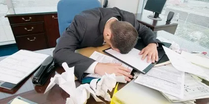 Псоріаз на ліктях - причини появи, симптоми на початковій стадії і лікування в домашніх умовах (ліктях) Псоріаз на ліктях - причини появи, симптоми на початковій стадії і лікування в домашніх умовах