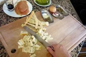Салат цезар з куркою, рецепт, домашній, класичний, фото, соус (рецепт) Салат цезар з куркою, рецепт, домашній, класичний, фото, соус