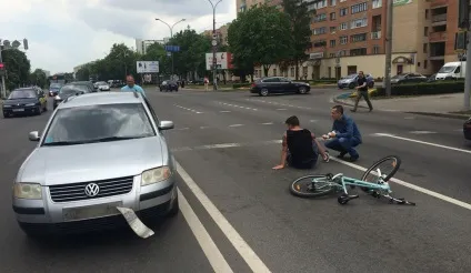 Збив на пішохідному переході велосипедиста отримай від нього компенсацію (пішохідному) Збив на пішохідному переході велосипедиста отримай від нього компенсацію