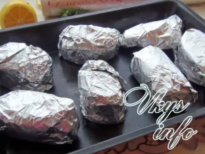Соковита горбуша, запечена в духовці рецепт з фото (духовці) Соковита горбуша, запечена в духовці рецепт з фото