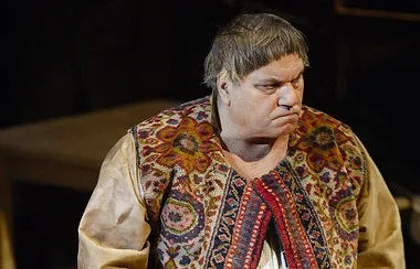 Суд заарештував втік з психіатричної лікарні чоловіка, який поранив двох поліцейських в орле - (захід вигляді взяття) Суд заарештував втік з психіатричної лікарні чоловіка, який поранив двох поліцейських в орле -