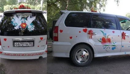 Весільні прикраси на машину - що вибрати і як прикрасити (прикрасити) Весільні прикраси на машину - що вибрати і як прикрасити