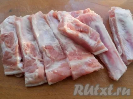 Свинячі ребра з картоплею в мультиварці - рецепт з фото (картоплею) Свинячі ребра з картоплею в мультиварці - рецепт з фото