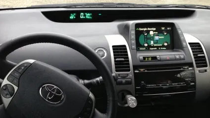 Toyota prius гібрид огляд, характеристики, ціна (Hybrid Synergy Drive) Toyota prius гібрид огляд, характеристики, ціна