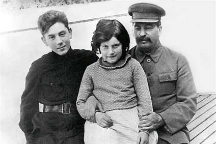 Василь Сталін - біографія, особисте життя, фото і останні новини (новини події) Василь Сталін - біографія, особисте життя, фото і останні новини