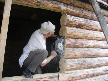Встановлюємо пластикове вікно в зрубі (вставити вікно в зруб) Встановлюємо пластикове вікно в зрубі