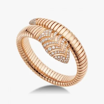 10 Самих знаменитих ювелірних брендів - jewellery mag (брендів) 10 Самих знаменитих ювелірних брендів - jewellery mag