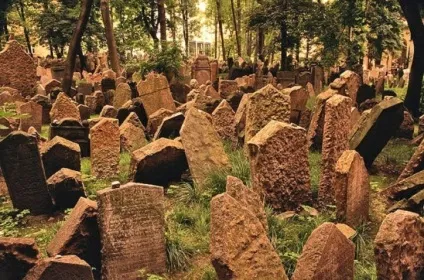 12 Самих страшних кладовищ в світі (кладовищ) 12 Самих страшних кладовищ в світі
