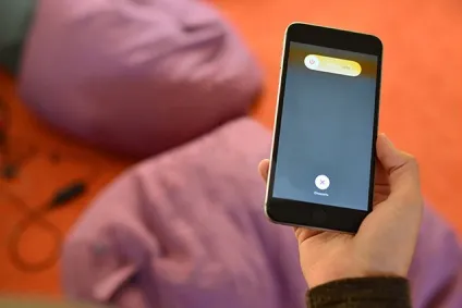 7 Міфів про зарядку акумуляторів смартфонів, - новини зі світу apple (iphone & amp; ipad) 7 Міфів про зарядку акумуляторів смартфонів, - новини зі світу apple