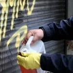Антивандальная фарба - властивості і техніка нанесення (нанесення) Антивандальная фарба - властивості і техніка нанесення