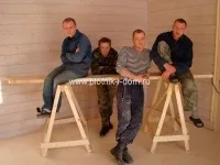 Бригада будівельників платників