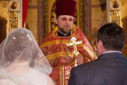 Церемонія, значення і сенс вінчання, сприятливі дні для вінчання (вінчання) Церемонія, значення і сенс вінчання, сприятливі дні для вінчання