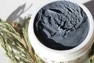 Чорна глина дли особи відгуки, корисні властивості, застосування (чорна глина для обличчя властивості відгуки) Чорна глина дли особи відгуки, корисні властивості, застосування
