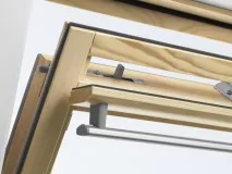 Догляд та обслуговування мансардних вікон VELUX мансардних