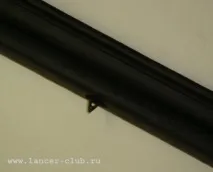 Установка гумових ущільнювачів під капотом установка