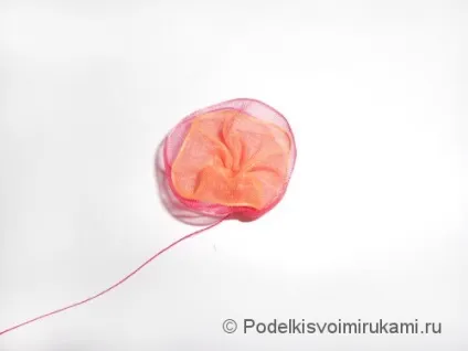 Квітка з капронової стрічки (намистин своїми руками) Квітка з капронової стрічки