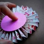 Робимо паперові прапорці на день народження (паперові) Робимо паперові прапорці на день народження