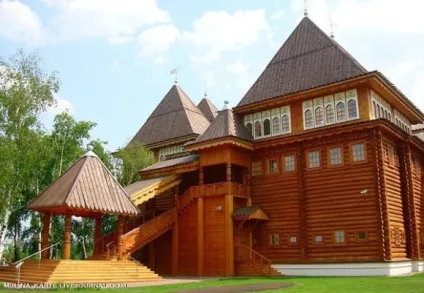 Дерев'яне зодчество на руси (український дух) Дерев'яне зодчество на руси