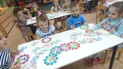 Дидактичні ігри з математики для дітей 4-6 років (граємо) Дидактичні ігри з математики для дітей 4-6 років