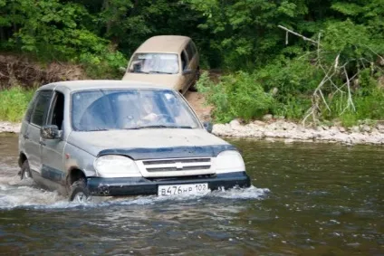До Атиш на машині