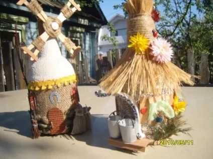 Будиночки з порожніх пляшок (будиночки) Будиночки з порожніх пляшок