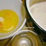 Дріжджове тісто для пиріжків на сковороді, співчуття (сковороді) Дріжджове тісто для пиріжків на сковороді, співчуття