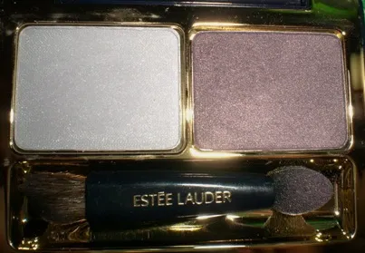 Подвійні шовковисті тіні для повік signature від estee lauder - відгуки, фото і ціна (компактні (сухі) тіні) Подвійні шовковисті тіні для повік signature від estee lauder - відгуки, фото і ціна