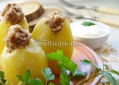 Фарширований картопля в мультиварці рецепт з фото, готуємо в мультиварці (картопля) Фарширований картопля в мультиварці рецепт з фото, готуємо в мультиварці