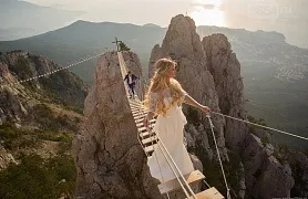 Фотосесія за кордоном з професіональному фотографом (весільна фотосесія за кордоном) Фотосесія за кордоном з професіональному фотографом