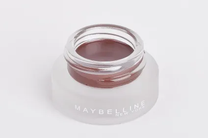 Гелева підводка для очей відгуки і Свотч, beauty insider (кольорові стрілки) Гелева підводка для очей відгуки і Свотч, beauty insider
