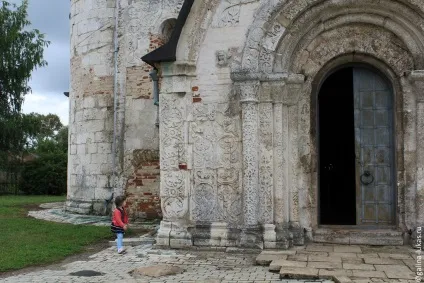 Георгіївський собор в Юр'єв-Польському (георгіївський) Георгіївський собор в Юр'єв-Польському