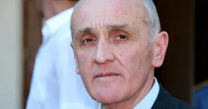 Головне про вибори в Абхазії - яким буде парламент і чого доб'ється опозиція (опозиція) Головне про вибори в Абхазії - яким буде парламент і чого доб'ється опозиція