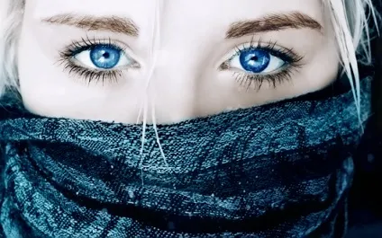 Блакитні очі у дівчат і хлопців