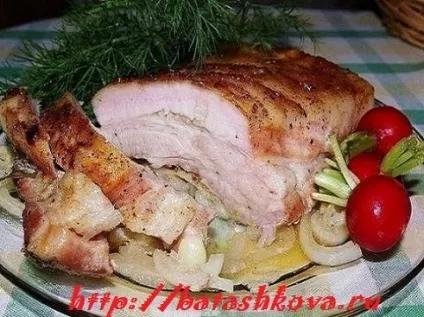 Грудинка свиняча в духовці і рецепт приготування з фото - прості рецепти (свиняча) Грудинка свиняча в духовці і рецепт приготування з фото - прості рецепти