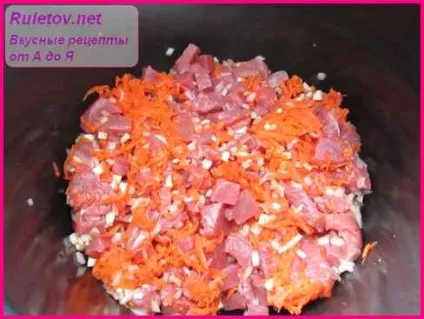 Яловичина в мультиварці, смачна випічка