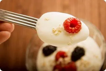 Йогурт - цінний продукт для всієї родини (цінний) Йогурт - цінний продукт для всієї родини