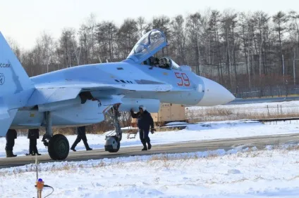 Винищувач су-27см 7295 1 (винищувач) Винищувач су-27см 7295 1