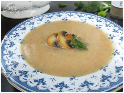 Італійський суп страчателла, рецепт з фото, я кулінар (страчателла рецепт) Італійський суп страчателла, рецепт з фото, я кулінар