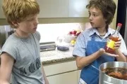 Як їсти смажених черв'яків (довгому) Як їсти смажених черв'яків