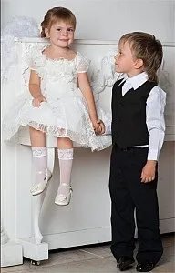 Як одягнути дитину на свято блог компанії kinderly (дитини) Як одягнути дитину на свято блог компанії kinderly